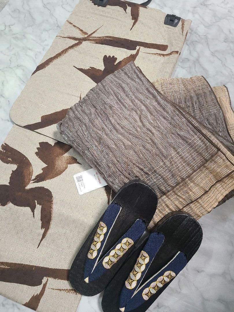 浴衣 ニコアンティーク 高級変わり織 浴衣3点セット 砂色に焦げ茶ぼかしの鵲