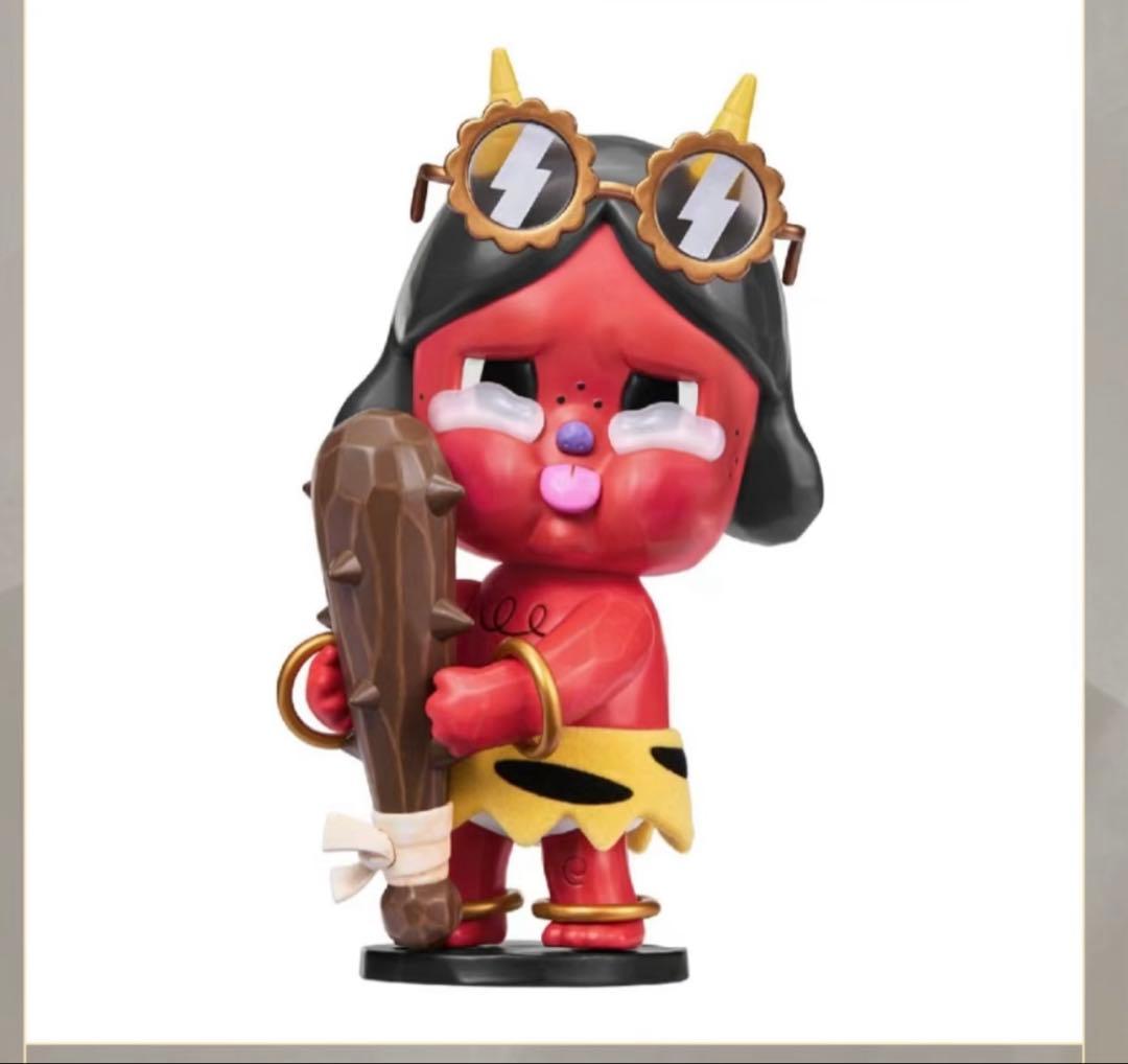 その他 Crybaby Won't Hurt You Figurine