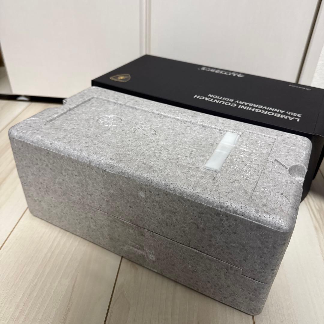 Autoart 1/18 ランボルギーニ カウンタック 25th アニバーサリー