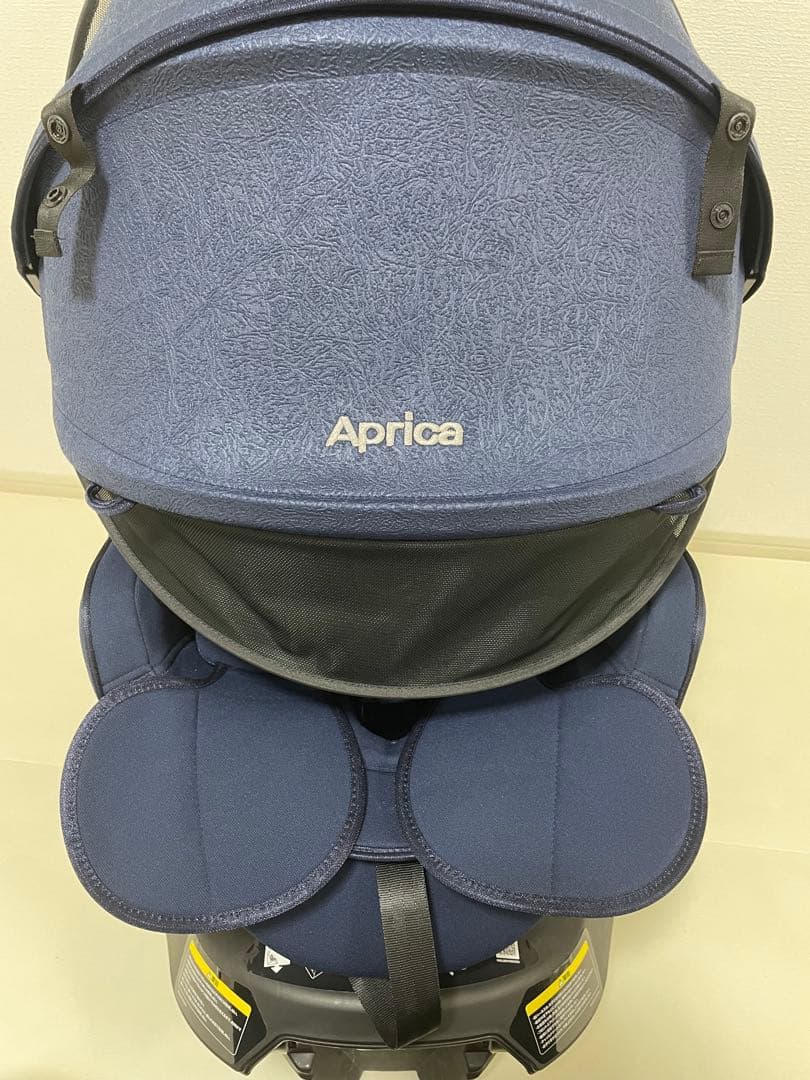 【極美品 クリーニング済】アップリカ マモリラ ISOFIXチャイルドシート