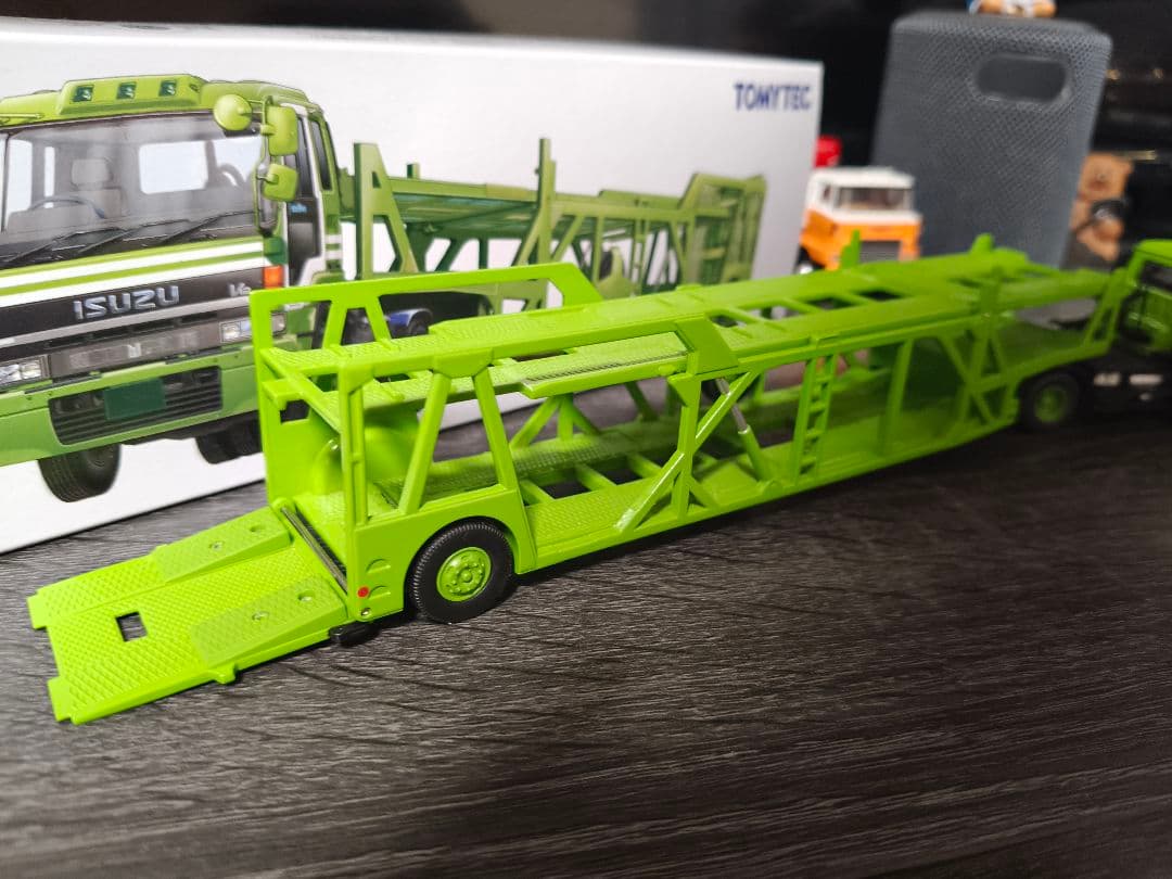 トミカリミテッドビンテージNEO トレーラーセット