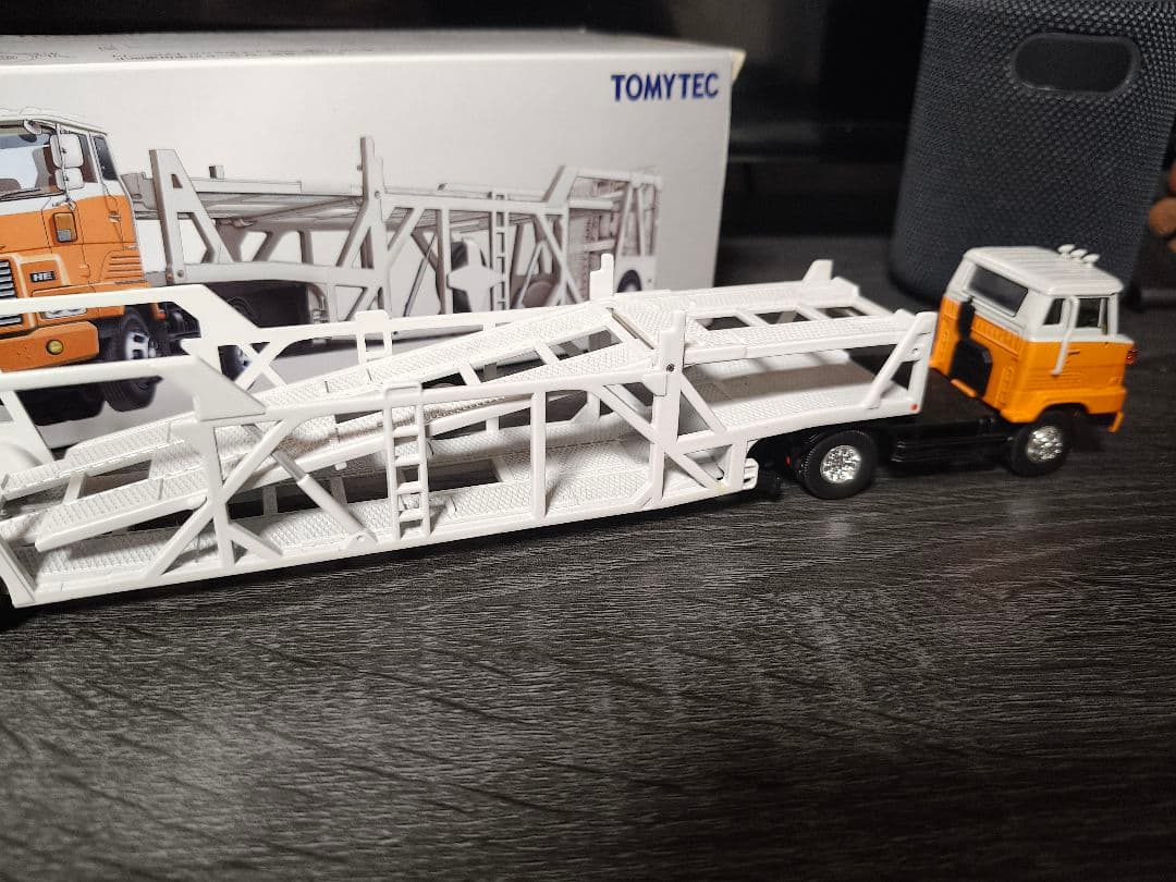 トミカリミテッドビンテージNEO トレーラーセット