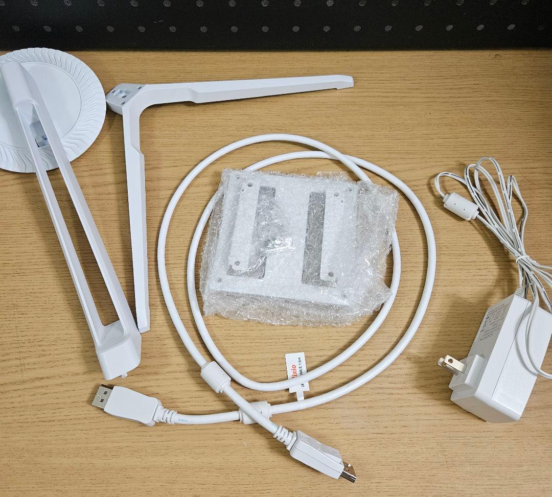 PX248WAVE White ゲーミングモニター 200hz 23.8インチ