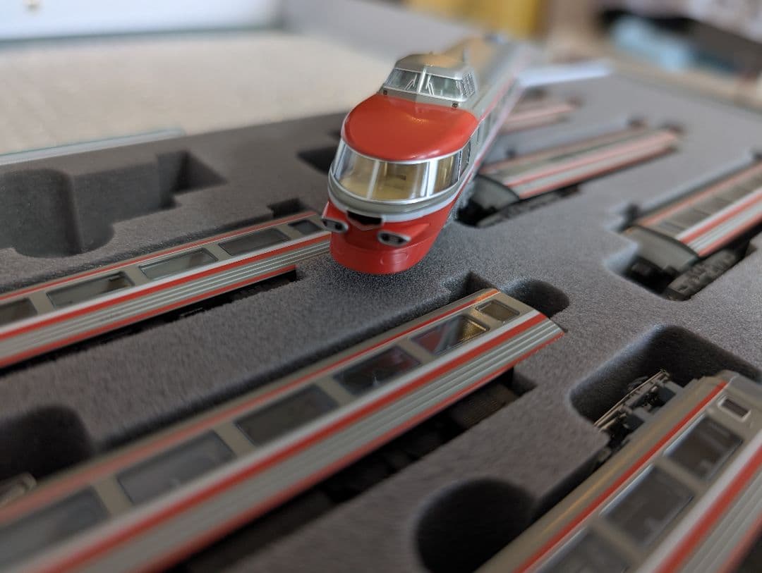 KATO 小田急ロマンスカー NSE (3100形)