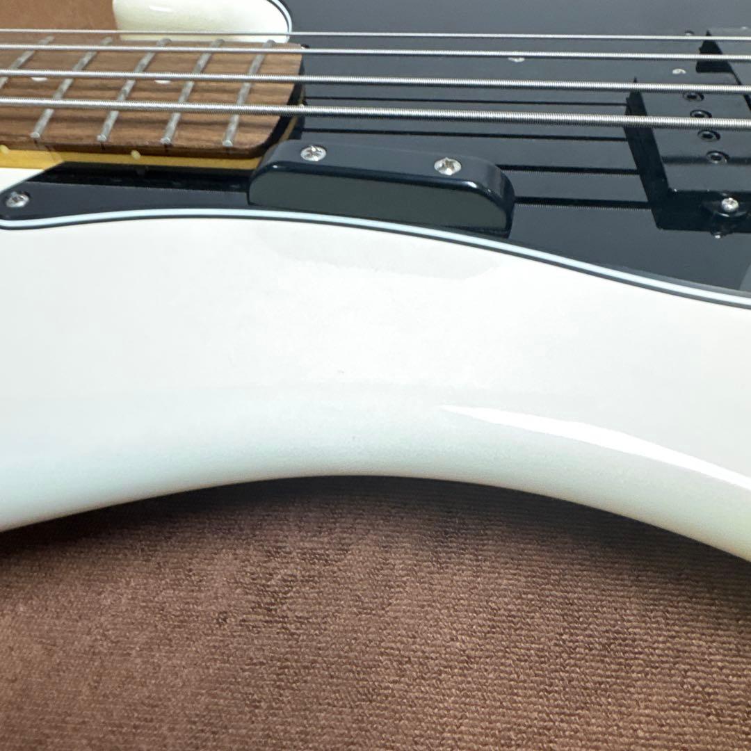 フェンダージャパン　プレベ　DIMARZIOピックアップ　美品♪