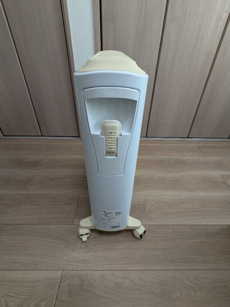 デロンギ　オイルヒーター　RHJ75V0815-CR 10畳〜13畳