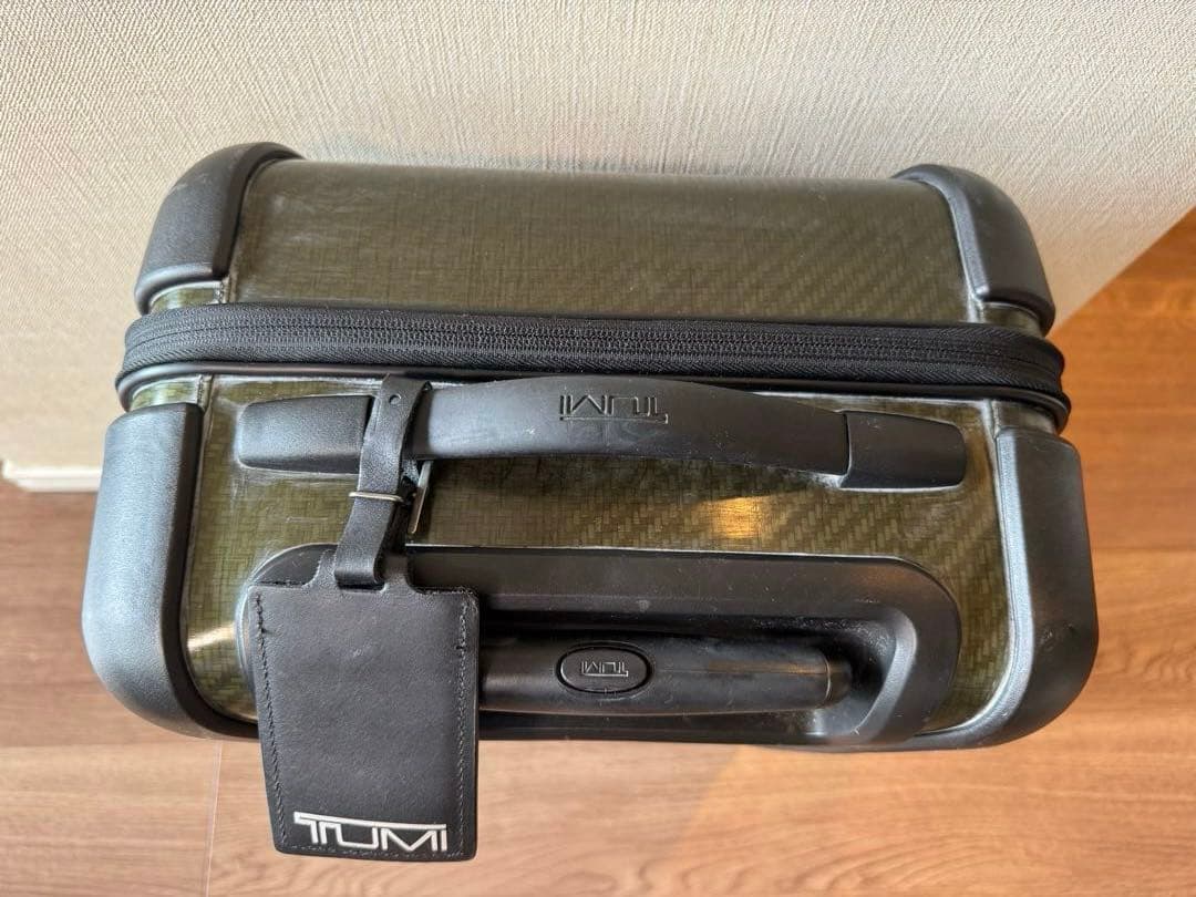 TUMI：キャリーケース　TEGRA LITE ／オリーブグリーン