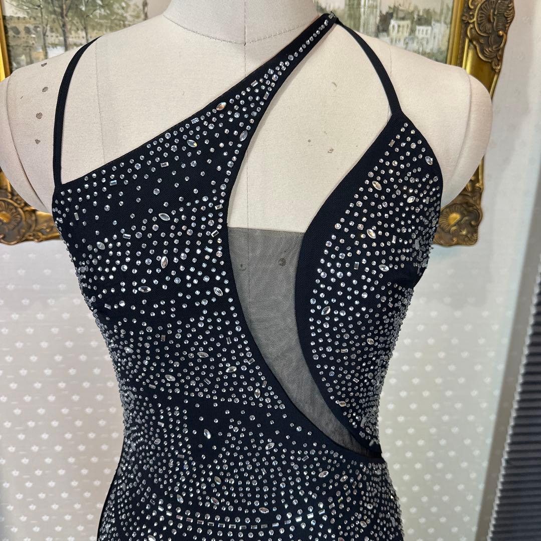 ブラック ストーン装飾 タイトフィットドレス