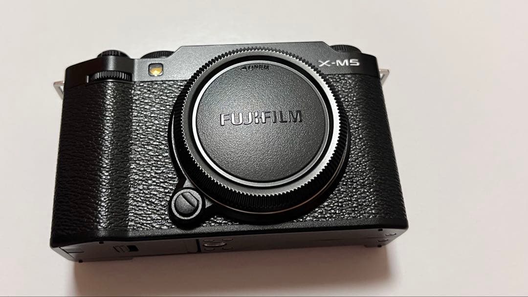 FUJIFILM X-M5 ミラーレスカメラ 本体とレンズセット