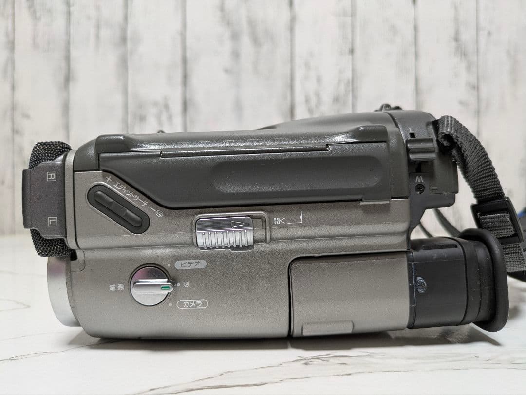 SONY　CCD-TR2　Hi8　8mm対応