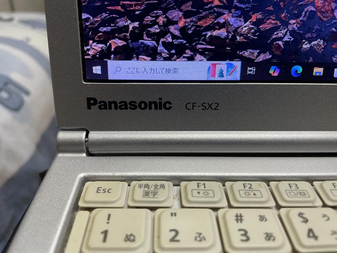 Panasonic Let's note CF-SX2 + 純正予備バッテリー