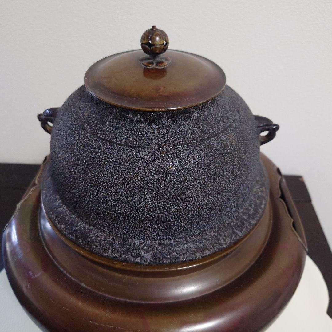 茶道具　唐銅風炉釜