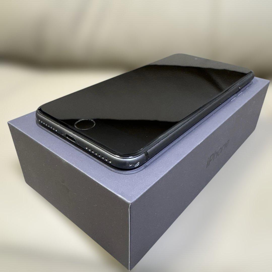 Apple iPhone 8 スペースグレー 本体のみ