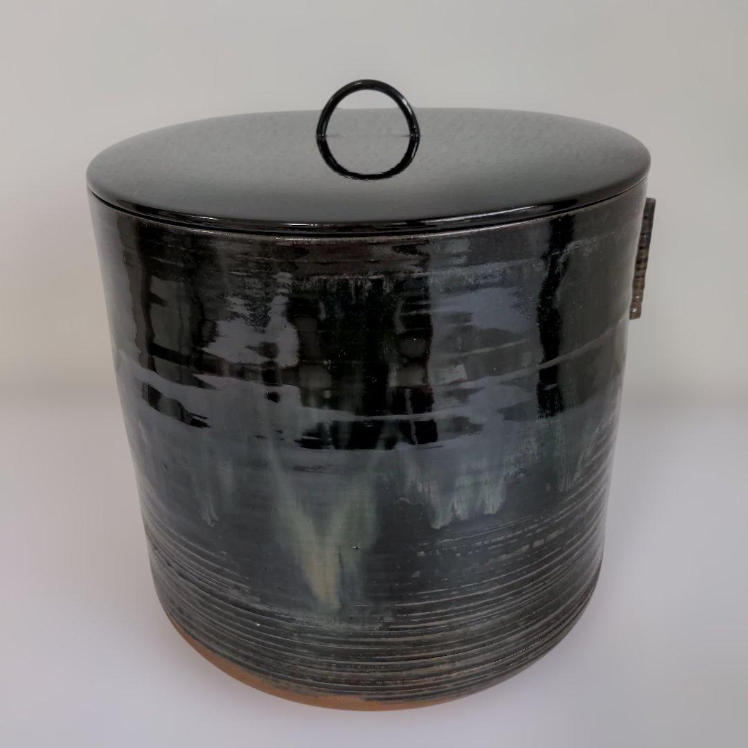 【美品】高取焼　14代 亀井味楽作　管耳つき水差し　共箱　茶道具