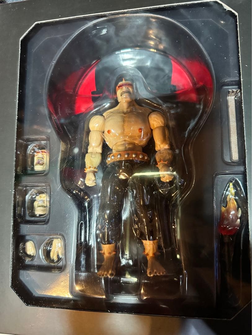 mezco one12 ミュータントリーダー バットマンダークナイトリターンズ