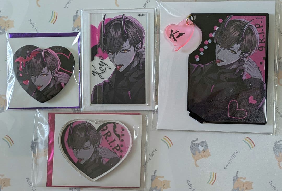 9R 9.R.I.P オトメイト 冬の市 オトふゆ アクスタ 缶バッジ他　香羊