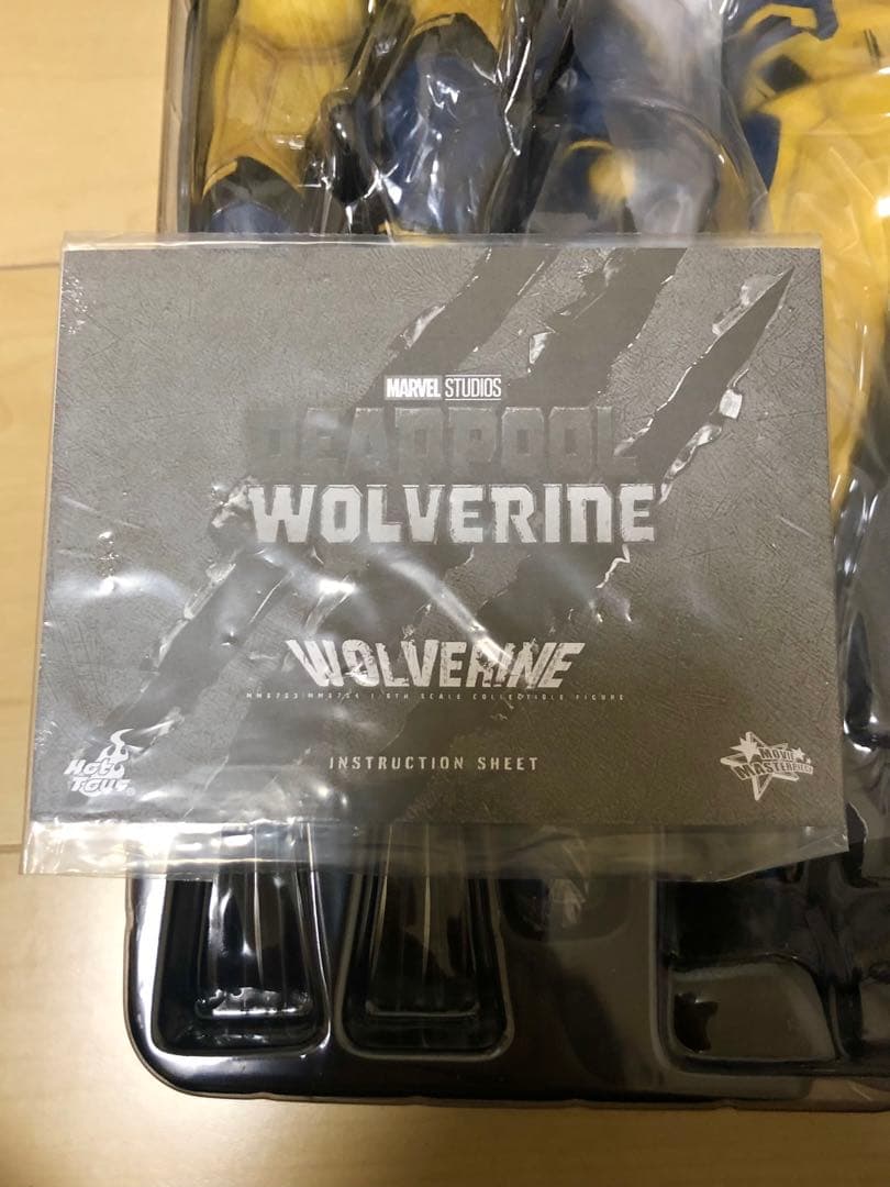 黒*発様 ホットトイズ デッドプール＆ウルヴァリン ウルヴァリン ボーナスアクセ