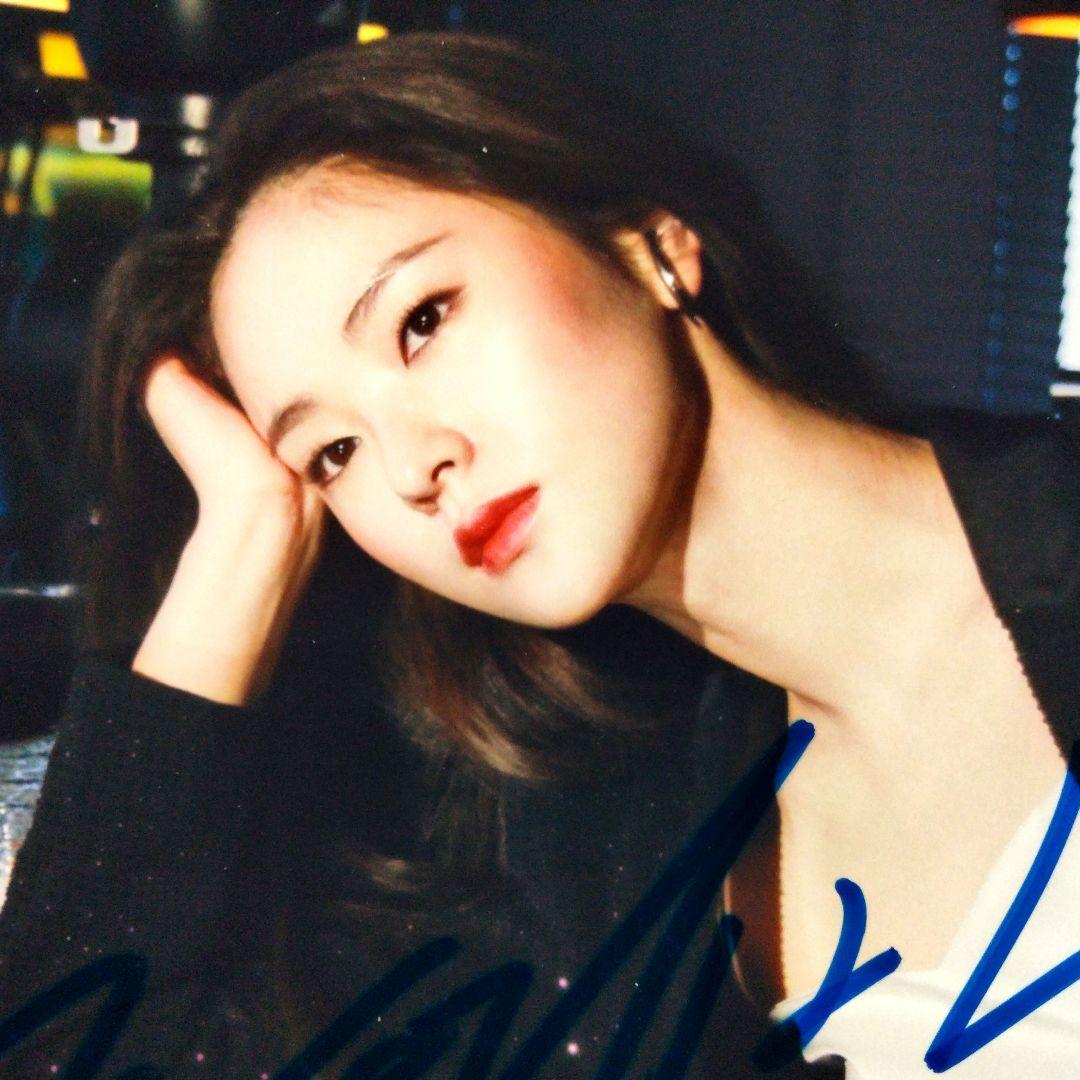チョン・ヨビン直筆サイン入り2Lサイズ写真…Jeon Yeobeen