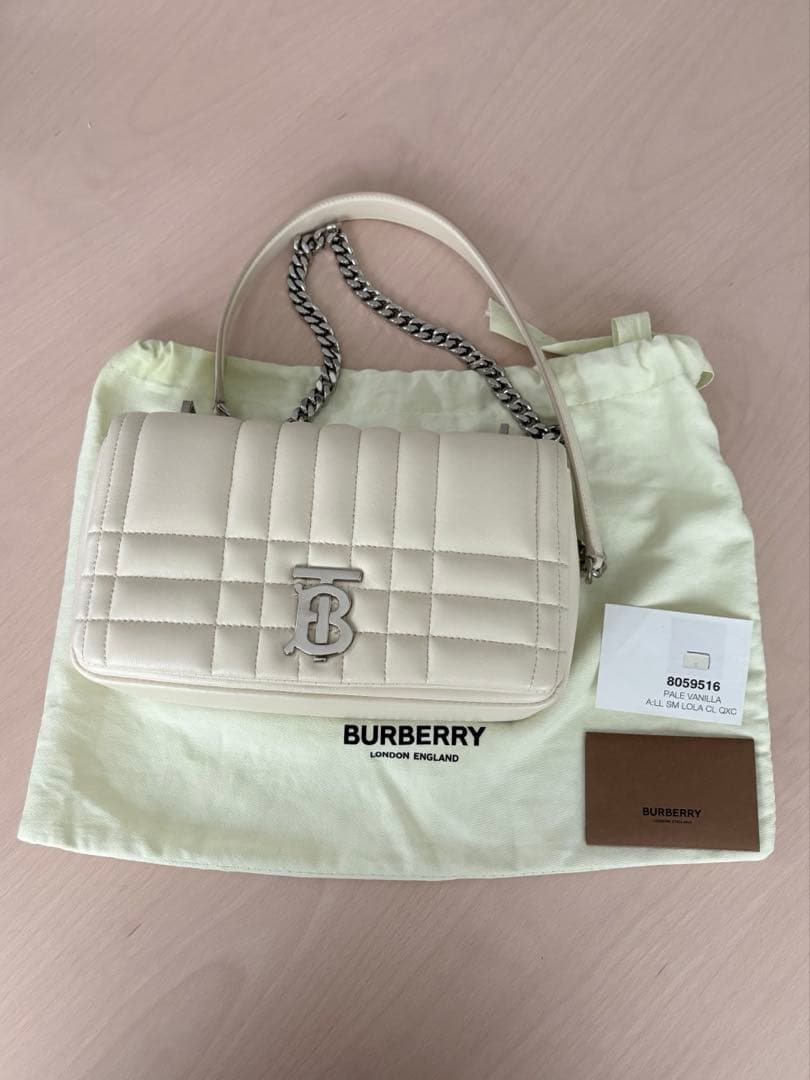 【いつむ】BURBERRY LOLA バーバリー ローラショルダーバッグ