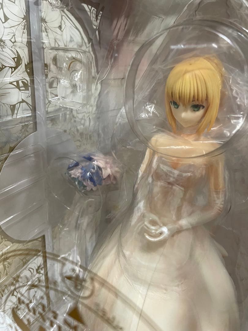 Fate セイバー 10thロイヤルドレスver. 1/7スケールフィギュア