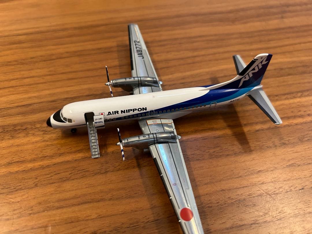 新品未使用　1/200 全日空商事 YS21177 さよならYS11