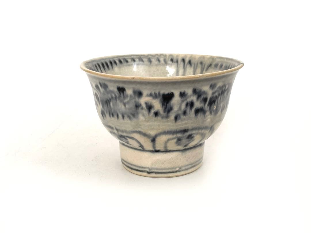骨董　アンティーク　安南　絞手　茶碗　ベトナム古陶磁　蜻蛉手茶碗