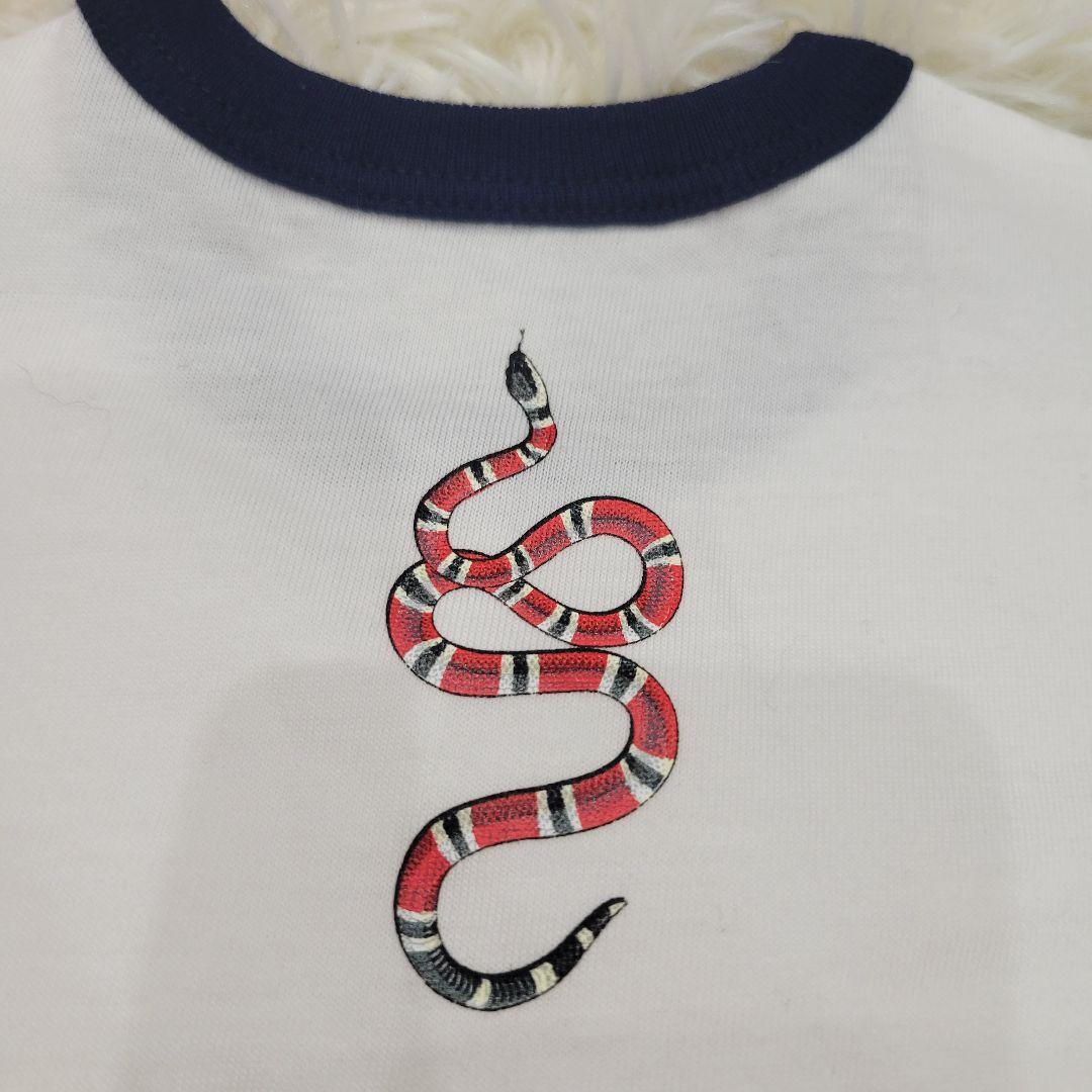 GUCCI　タグ付き　ホワイト　肩ライン　Tシャツ　半袖　蛇　トップス　お洒落