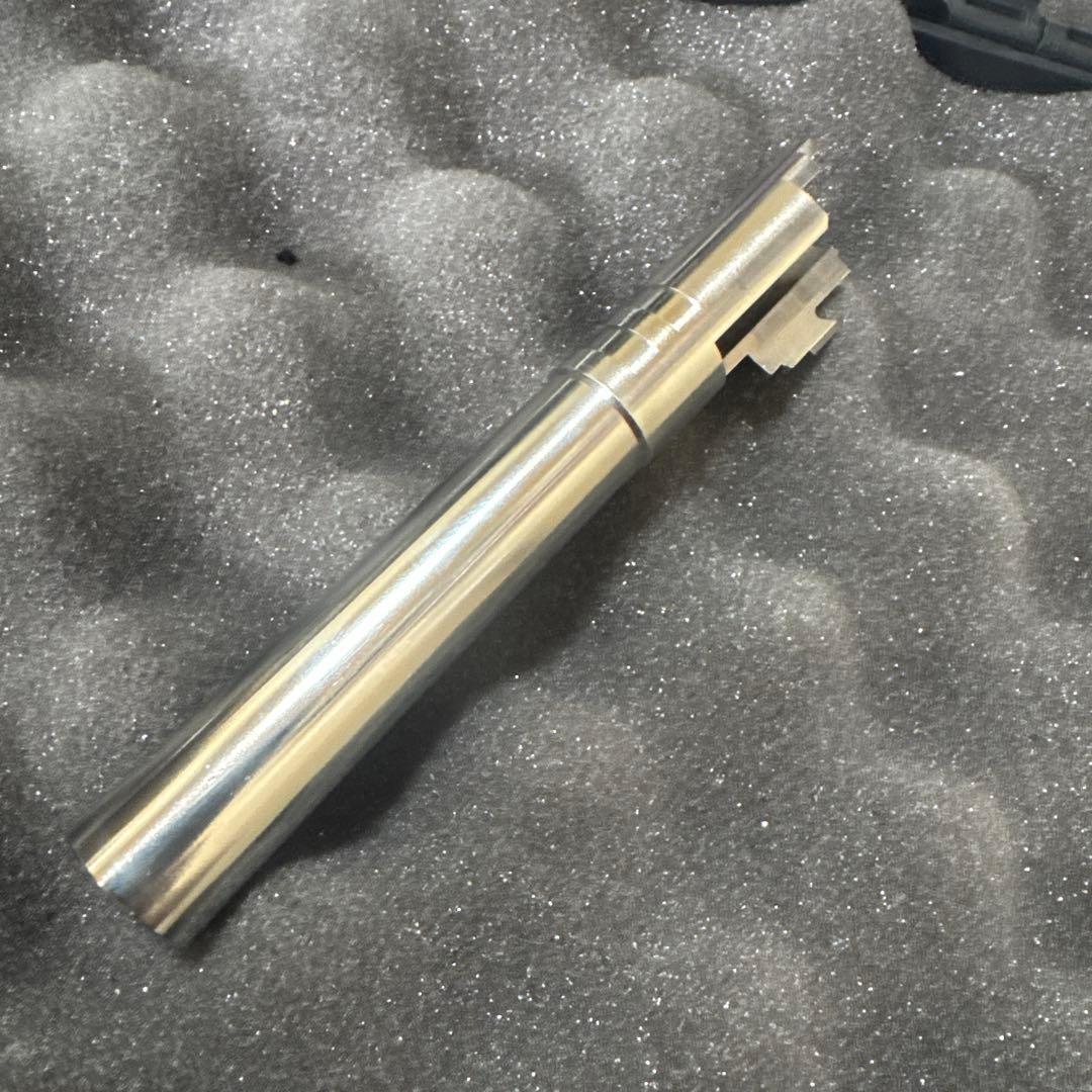 マルイ ハイキャパ用 グリップ1式、マグウェル、アウターバレル