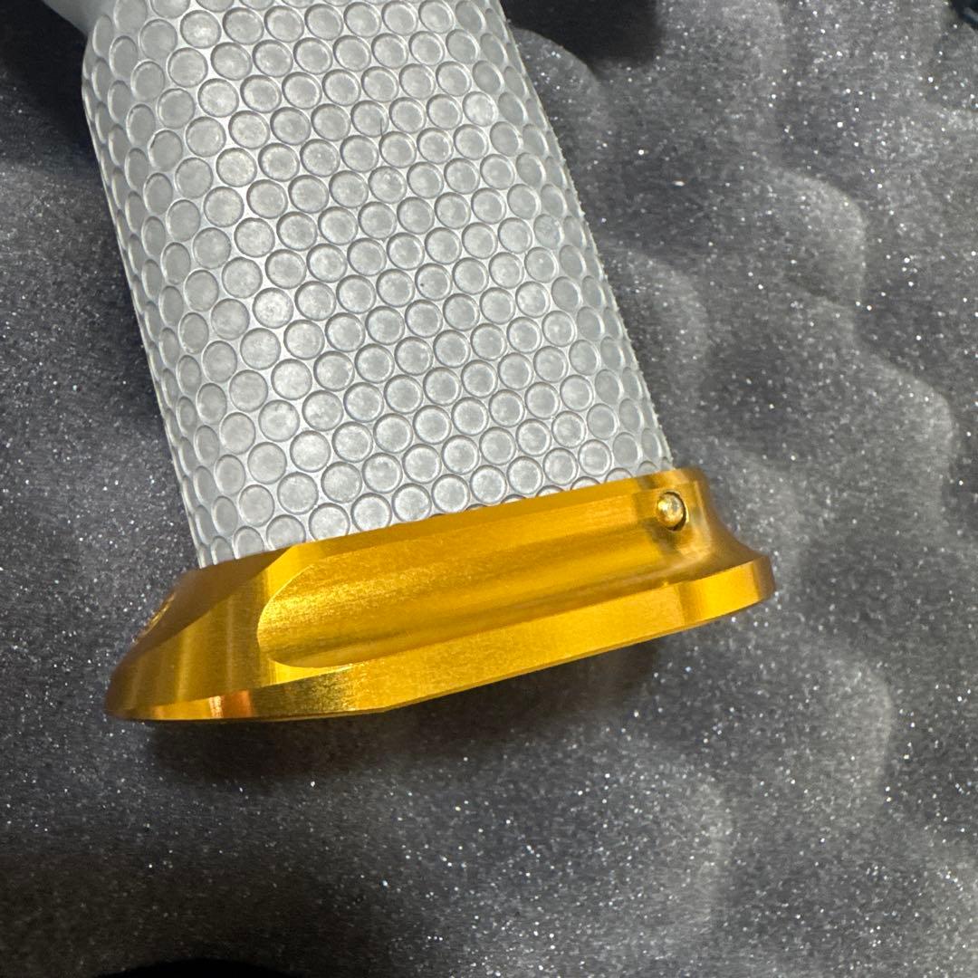 マルイ ハイキャパ用 グリップ1式、マグウェル、アウターバレル