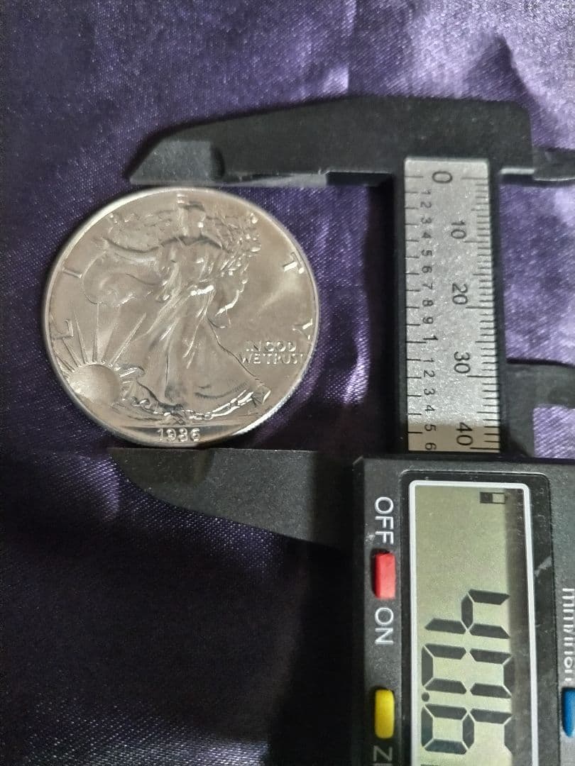 初年度品）1986年イーグル銀貨１オンス　ウォーキングリバティ