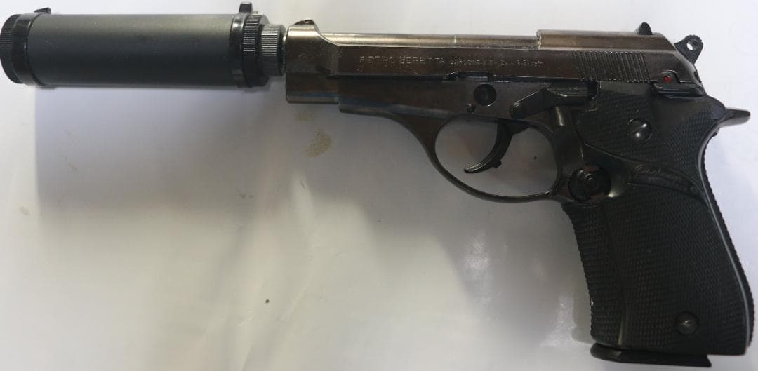 希少！マルシン工業製ABS樹脂製モデルガン ベレッタＭ８４ 消音器　合法品未発火