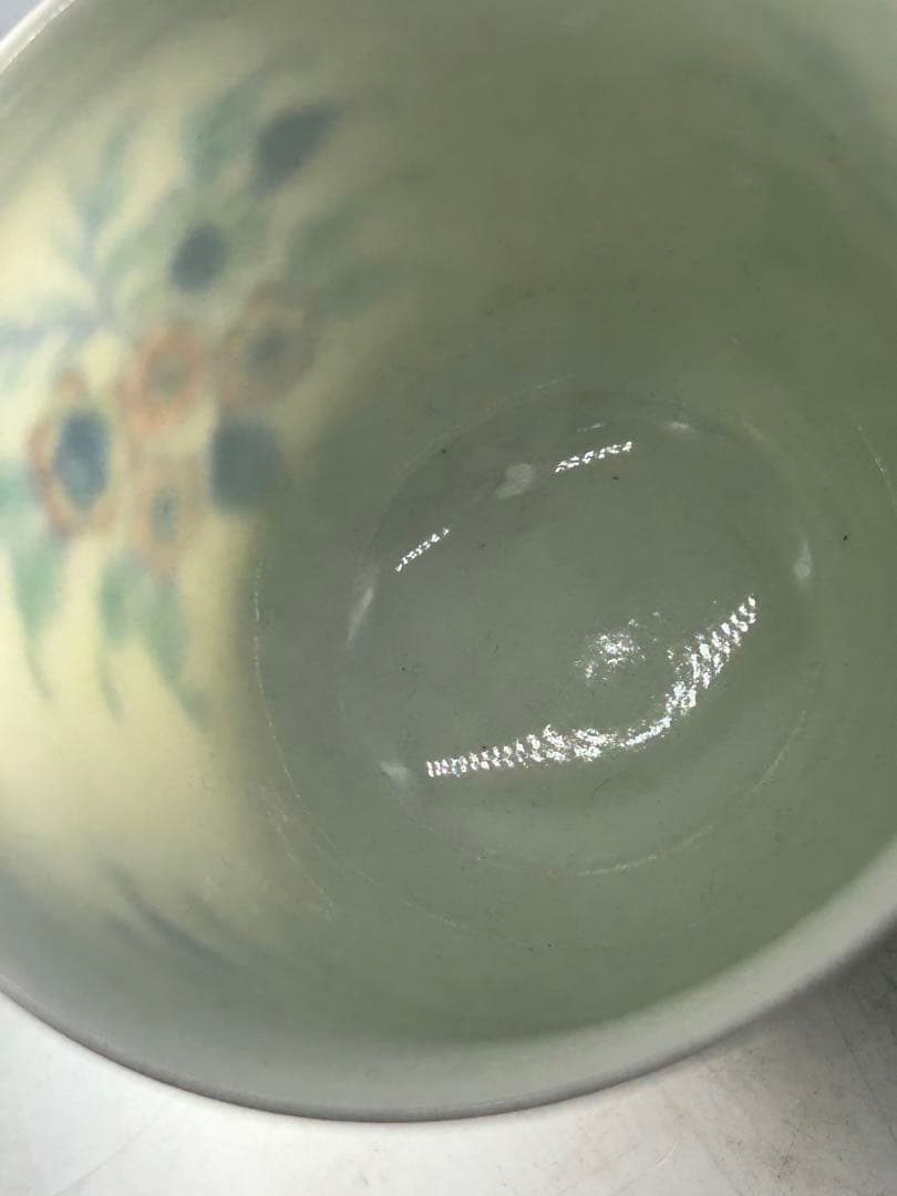 中国　とう彩　花卉紋湯呑み　大明成化年製銘　送料込み1022