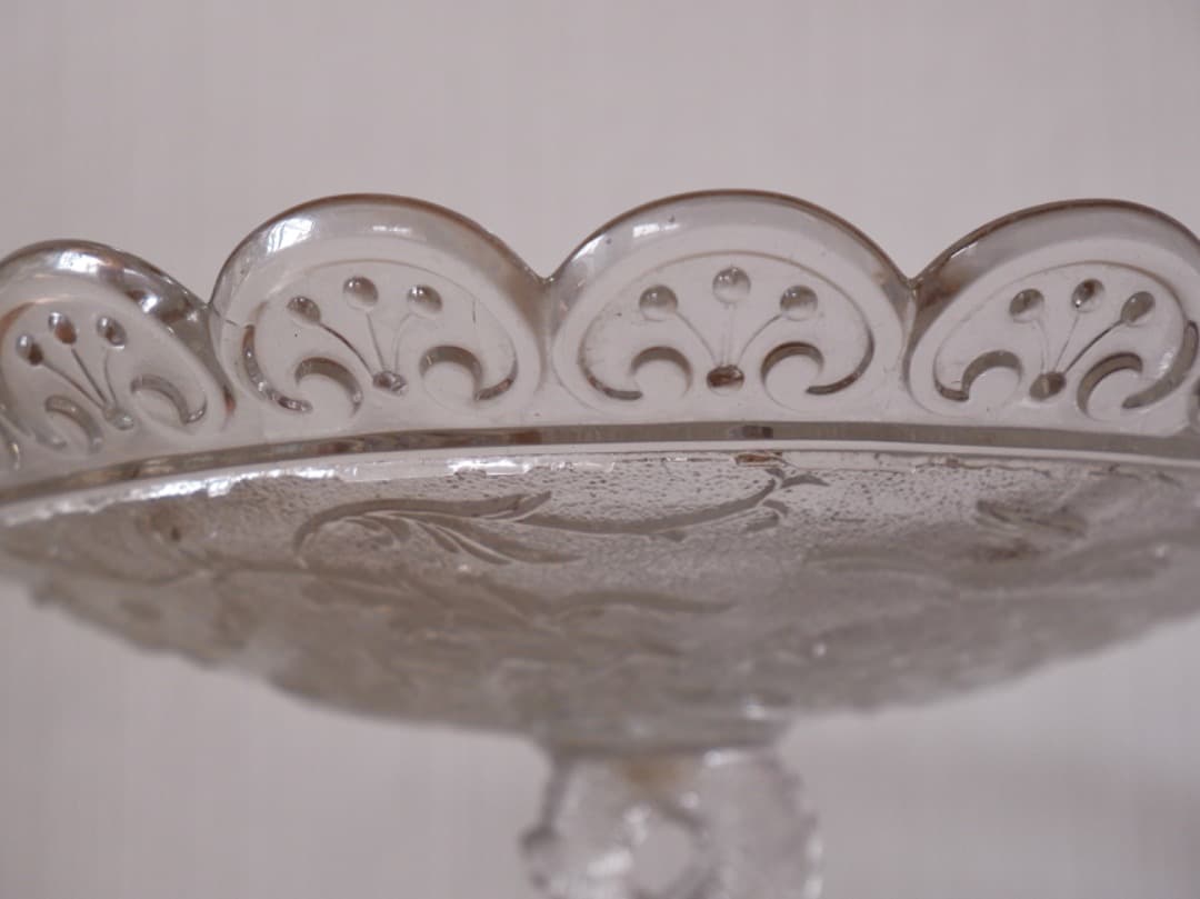 フランス　19世紀　ヴィクトリアンガラス　菓子器　高足皿　アンティークQ2206