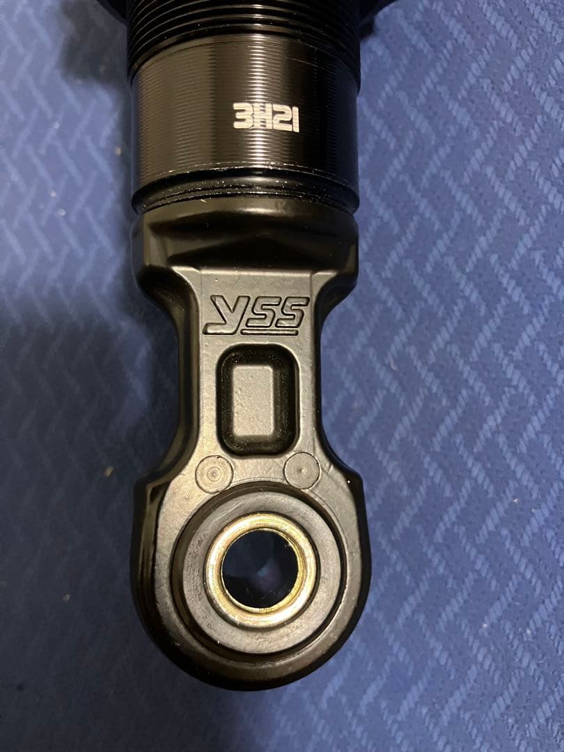 YSS リアショック　HONDA スーパーカブ C125 プリロード金具付き
