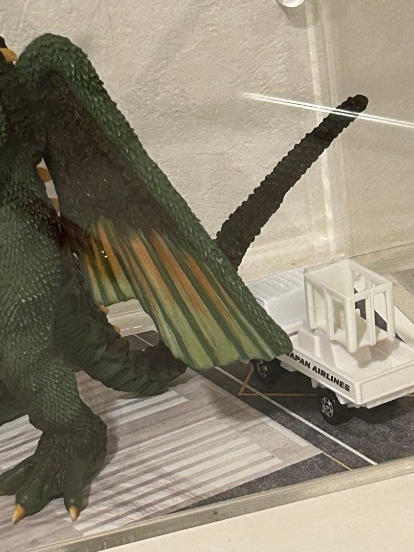 大巨獣ガッパ　羽田空港再会ビネットです^_^