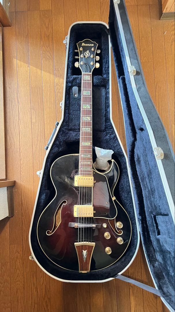 Ibanez フルアコースティックギター サンバースト