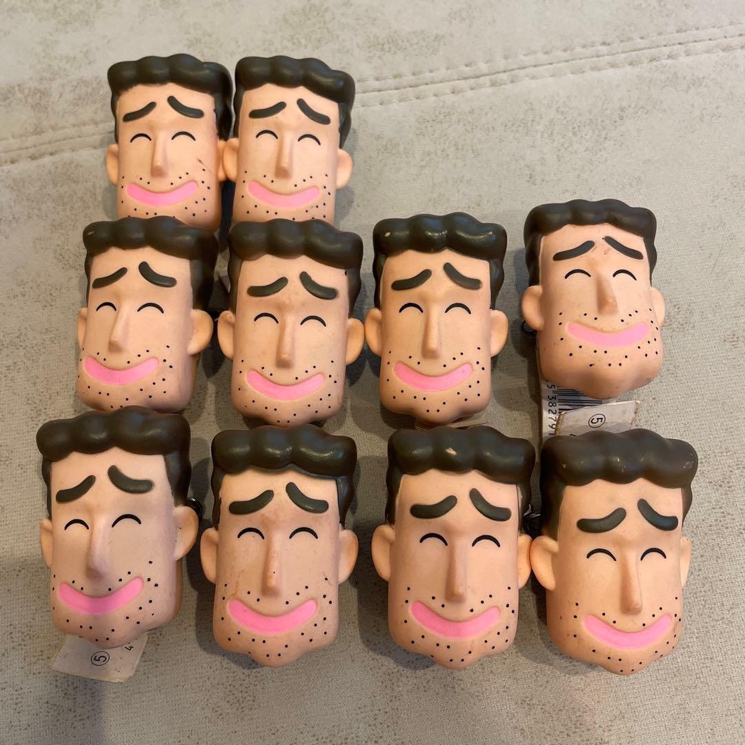 レア品　クレヨンしんちゃん　野原ひろし　フィギュア　ピンバッジ