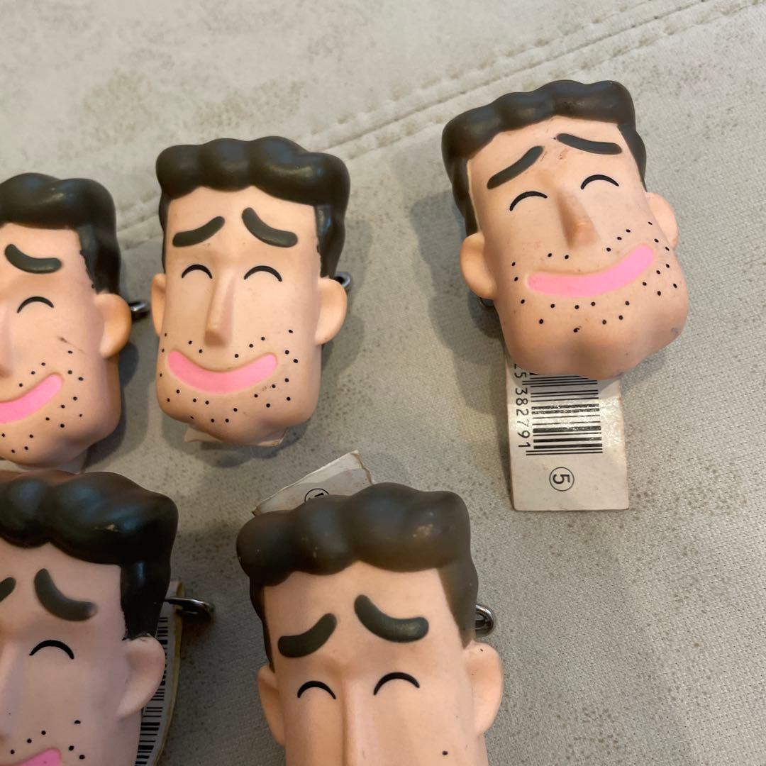 レア品　クレヨンしんちゃん　野原ひろし　フィギュア　ピンバッジ