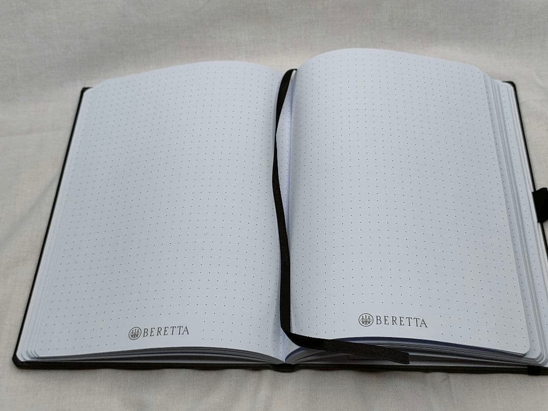 【新品】Beretta ベレッタ 公式グッズ エンボスロゴ ノート ボールペン