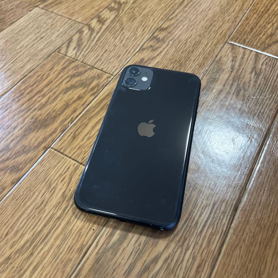 iPhone 11 256GB（SIMフリー）レザーケース付き