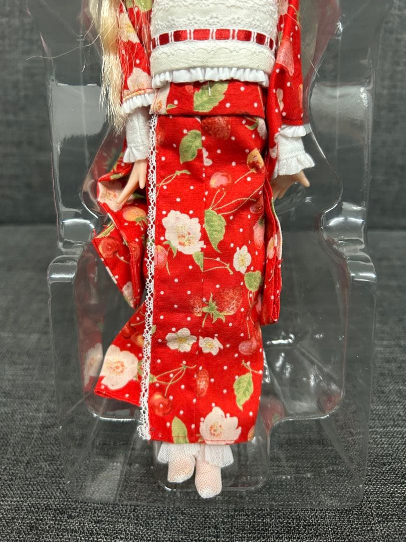 サアラズ　ア・ラ・モード　ALISA 謹賀新年2016 /アリサ