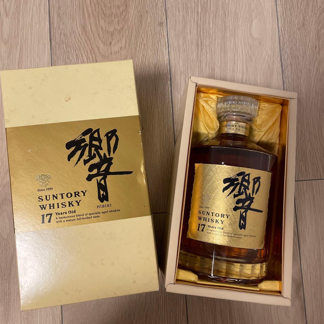 SUNTORY 響 17年 ウイスキー 箱入り