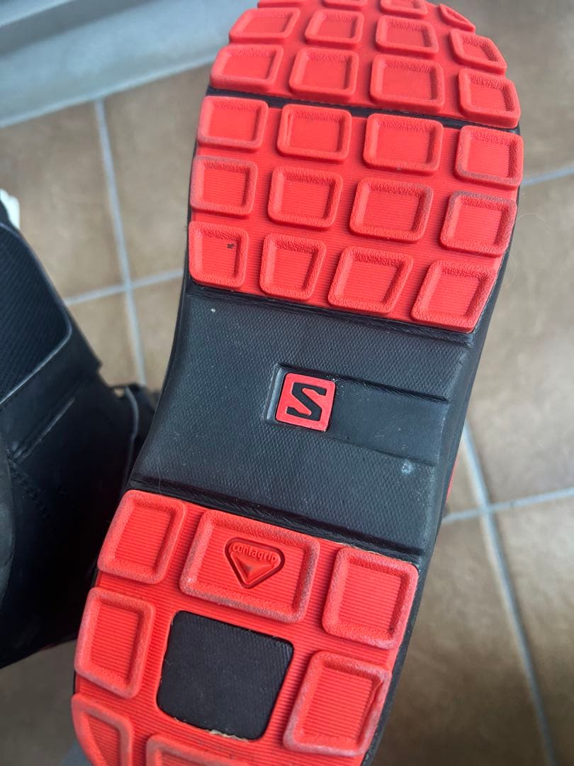 サロモン　スノーボードブーツ