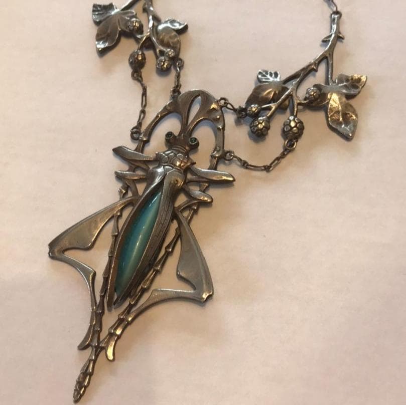 アールヌーボー　ネックレス