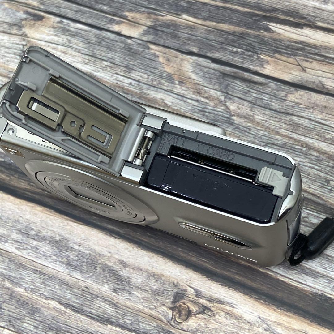 たんさんすい 　Panasonic LUMIX DMC-FX07 デジタル