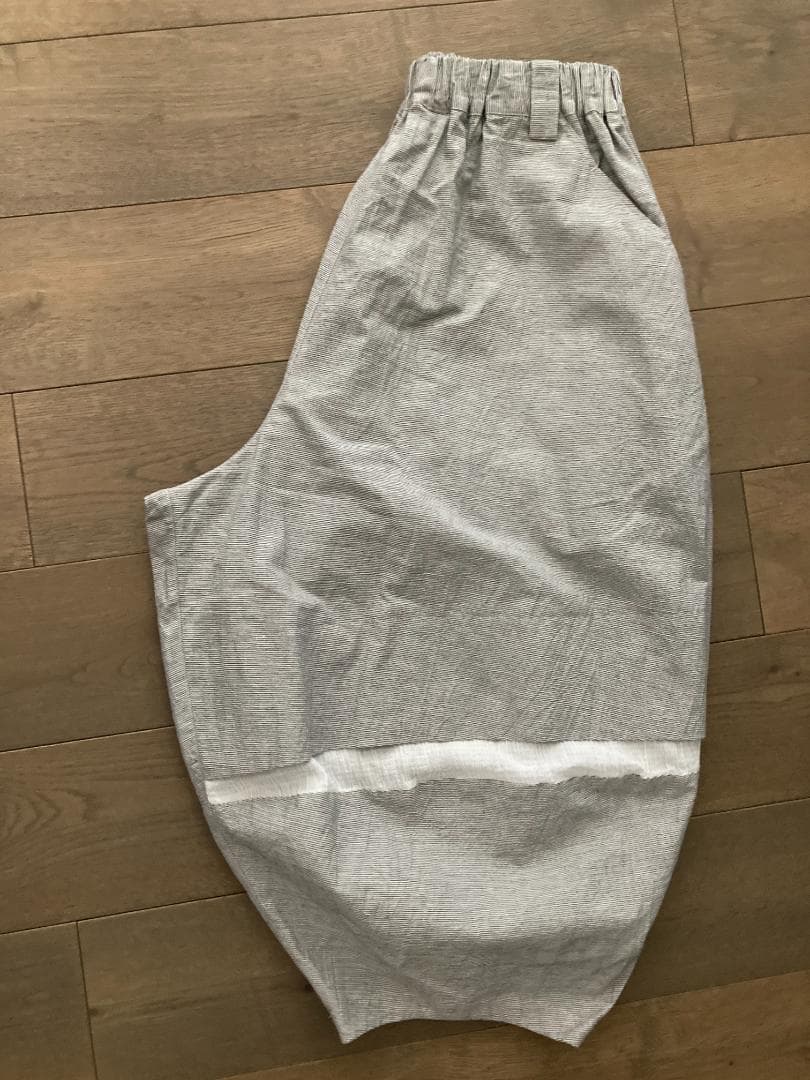 萌 MOYURU モユル サルエルパンツ M L グレー