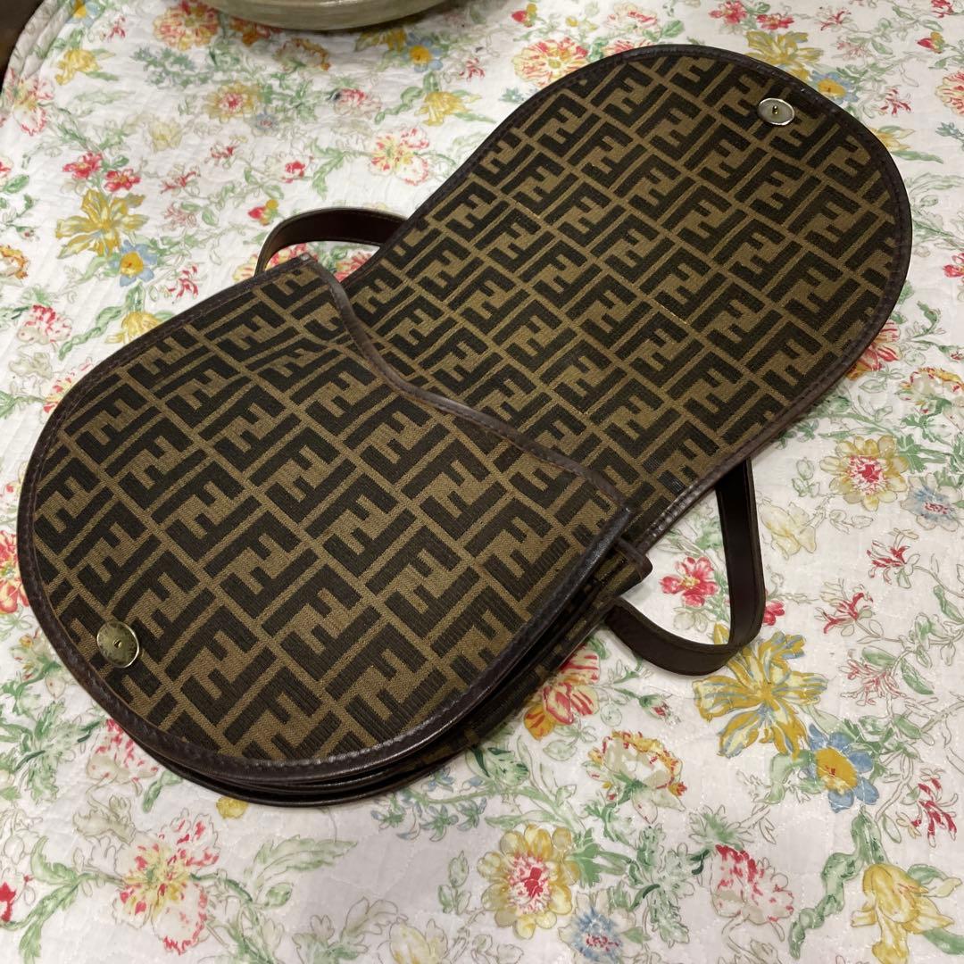 FENDI フェンディショルダーバッグ