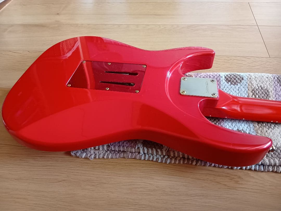 FernandesLA-85KK L'Arc~en~Ciel KENモデル