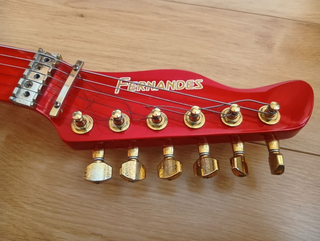 FernandesLA-85KK L'Arc~en~Ciel KENモデル