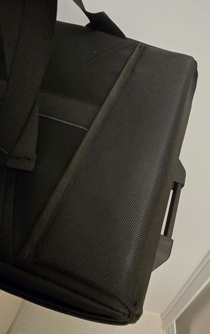 WIM　TRANS-CARRY　キャリーケース←変形→リュック　マクアケ発